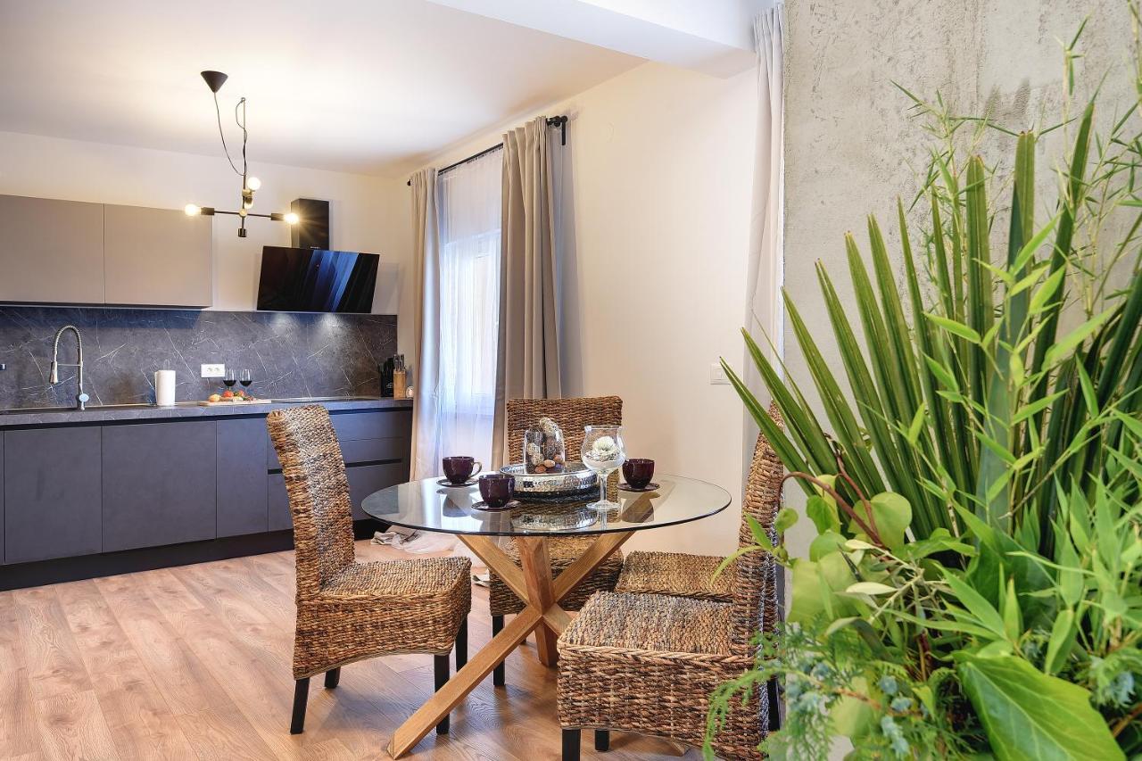 Vila Una With Private Pool Near Rovinj - Open 2022 ロヴィンスコ・セロ エクステリア 写真