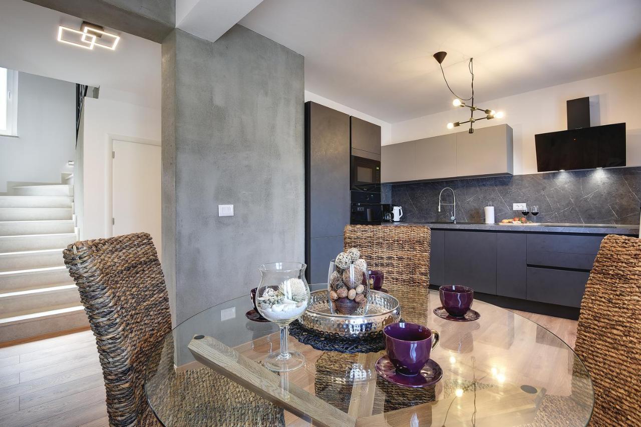Vila Una With Private Pool Near Rovinj - Open 2022 ロヴィンスコ・セロ エクステリア 写真